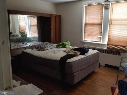 2935 Knorr St, Philadelphia PA 19149-2520 exterior