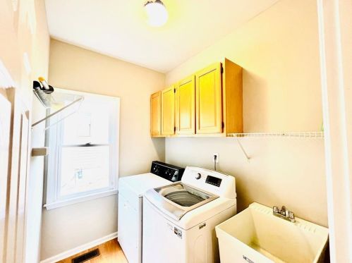 10900 Chatburn Way, Duluth GA 30097-7803 exterior