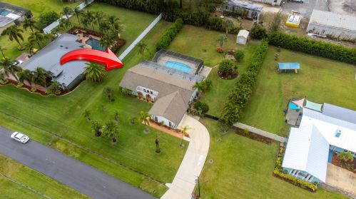 1738 Dominic Ave, Fort Pierce FL 34952-5815 exterior