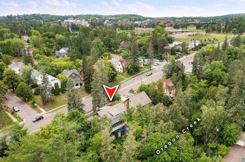 702 Woodland Ave, Duluth MN 55812-1425 exterior