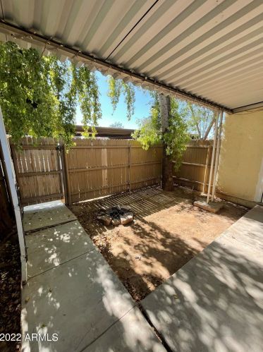 8441 34th Ave, Phoenix AZ 85053-6628 exterior