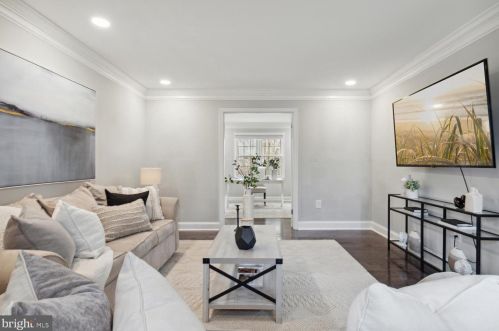 2317 Kaywood Ln, Silver Spring MD  20905-6408 exterior