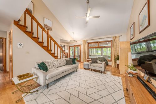 2951 Superior St, Milwaukee WI 53207-3074 exterior