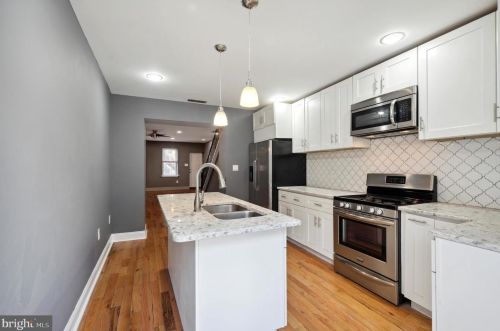 2026 Ellsworth St, Philadelphia PA  19146-2826 exterior