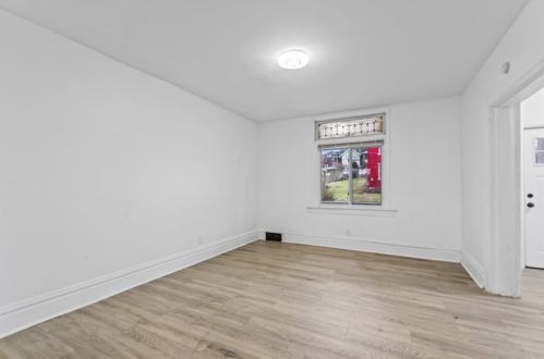 2236 Woodstock Ave, Pittsburgh PA 15218-2636 exterior