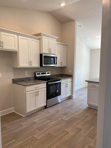 1273 Byron St, Fort Pierce, FL 34983-2507