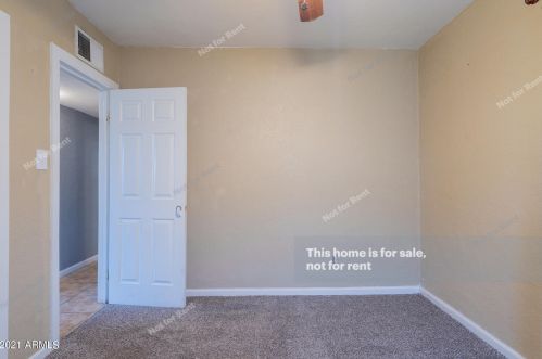 7006 14th Ave, Phoenix AZ  85021-8602 exterior