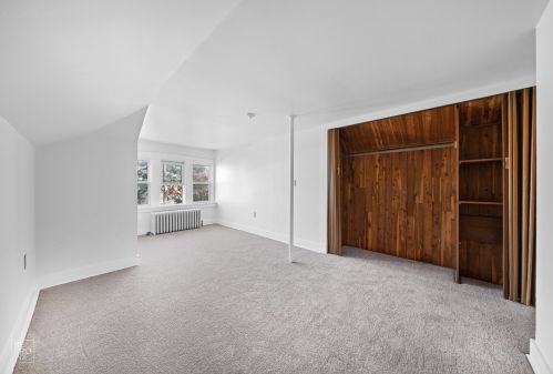 5731 Rockwell St, Chicago IL 60659-4915 exterior