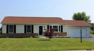 7 Little Knoll Dr, Hanover, PA 17331-9280
