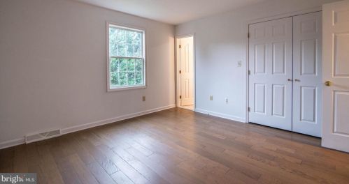 325 Columbus Ave, Littlestown PA 17340-1533 exterior