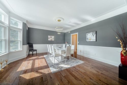 11 Beacon Hl Dr, Chester NJ exterior