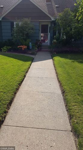 209 7 Ave, Princeton MN 55371-1520 exterior