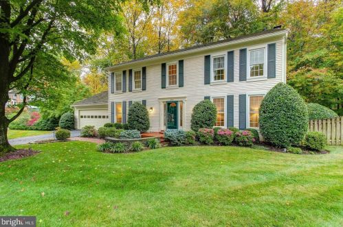 5858 Colfax Ave, Alexandria VA  22311-1014 exterior