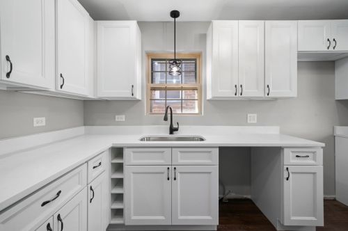 5548 Kilbourn Ave, Chicago IL  60629-4808 exterior