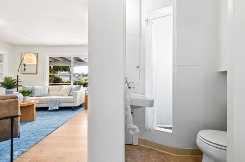 494 Riverview Dr, Capitola CA 95010-2778 exterior