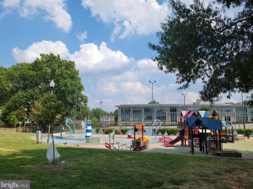 3918 10 St, Washington DC 20002-3736 exterior