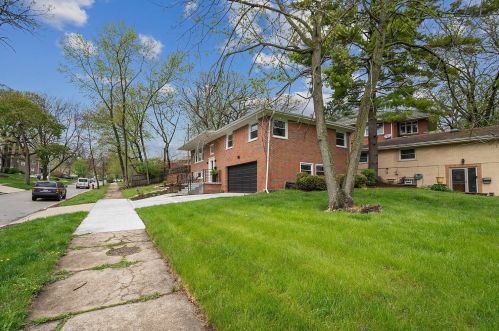 10826 Longwood Dr, Chicago IL  60643-3313 exterior