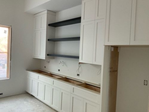 5271 Lk Forrest Dr, Atlanta GA 30342-2524 exterior