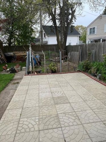 191 Ledge St, Providence RI 02904-1554 exterior