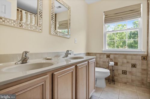 42 Jasmine Rd, Lumberton Township NJ 08048-5285 exterior