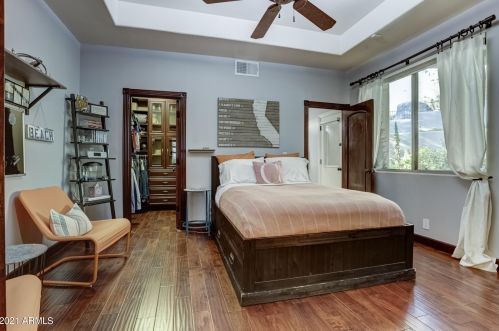 13841 Cyn Dr, Phoenix AZ 85016-2403 exterior