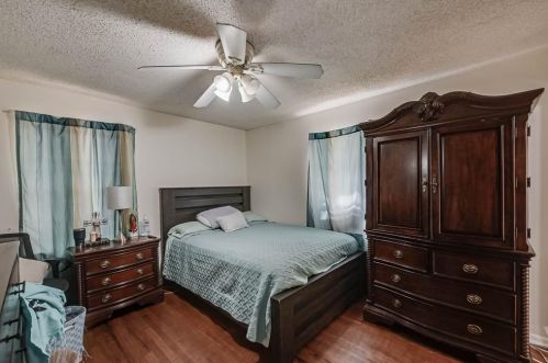 1614 4th St, Irving TX 75060-3111 exterior