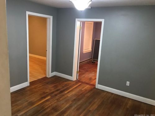 181 Commerce Ave, Killingly CT 06239-2804 exterior