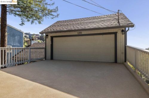 1285 Alvarado Rd, Berkeley, CA 94705-1545