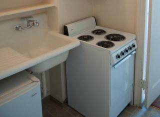 1417 10th Ave, Portland OR  97201-3408 exterior