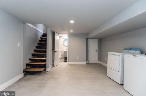 2037 Lawrence St, Philadelphia PA 19120-1828 exterior