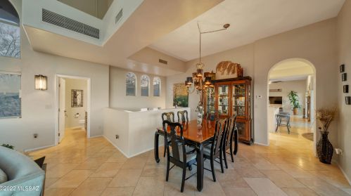 6250 Diamond St, Tucson AZ  85745-8923 exterior