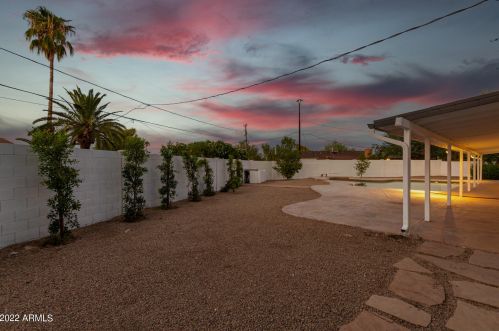 10837 38 Pl, Phoenix AZ 85044-8202 exterior