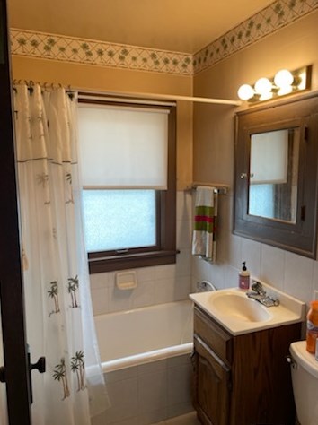 1409 Pr Ave, Joliet IL 60435-6058 exterior