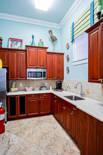 9979 Stonegate Dr, Fort Pierce FL 34987-2423 exterior