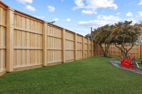 10153 Dentport Dr, Dallas TX 75238-2104 exterior