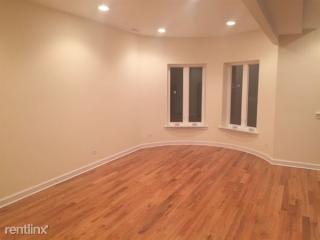 4018 Michigan Ave, Chicago IL  60653-2116 exterior