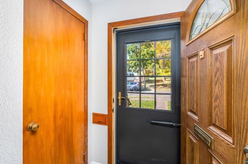 1122 103rd Ave, Duluth, MN 55808-1807