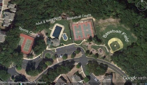 1203 Bluebell Dr, Jackson Twp NJ 08527-4116 exterior