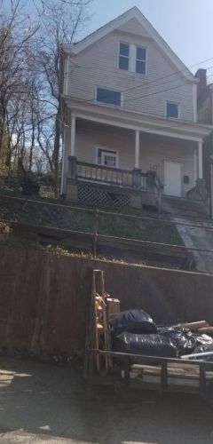 1228 Morrow St, Pittsburgh, PA 15221-3039