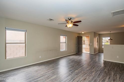 2638 Cambridge Ring Dr, Tucson AZ 85706-3658 exterior