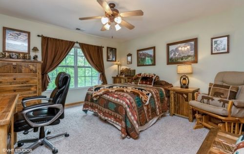 1280 Walnut Gln Dr, Bull Valley IL 60014-6843 exterior