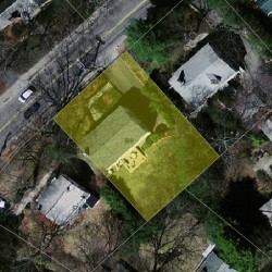 568 Chestnut St, Newton MA 02468-1614 aerial view