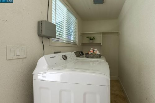 3782 Hitchcock Rd, Concord CA 94518-1732 exterior