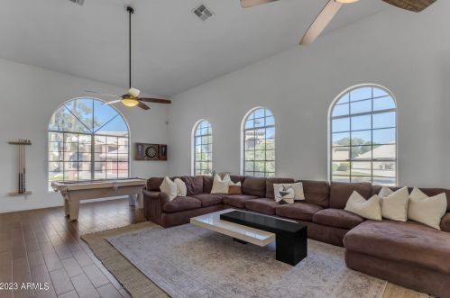 5773 Shannon St, Chandler AZ 85226-1859 exterior