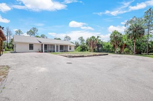 2760 14th Ave, Naples, FL 34120-5552