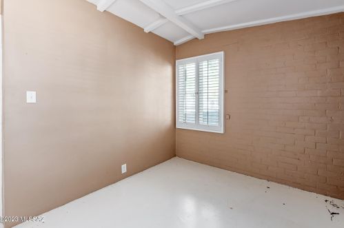 1211 Forgeus Ave, Tucson AZ  85716-3831 exterior