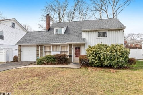 1217 Front St, Plainfield, NJ 07062-1133