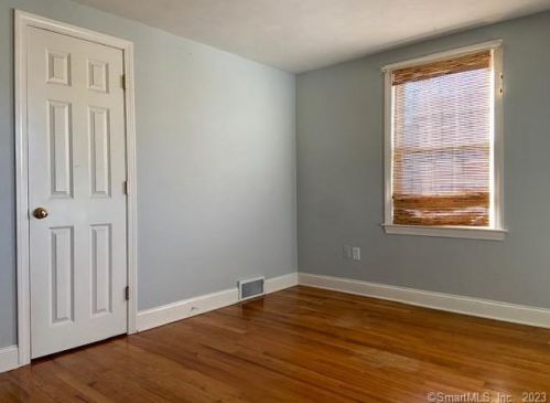 118 Funston Ave, Torrington CT 06790-6251 exterior