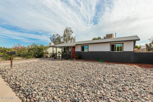 8227 25th Pl, Phoenix, AZ 85042-7023