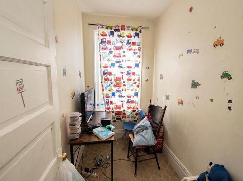 2900 Shadeland Ave, Pittsburgh PA 15212-2557 exterior